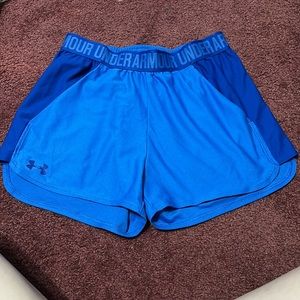 Under armour shorts with pockets